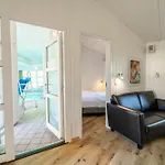 Strandblick - Dorf 1 05 *