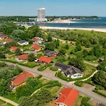 Strandblick - Dorf 1 05 Priwall
