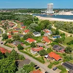 Strandblick - Dorf 1 05 *