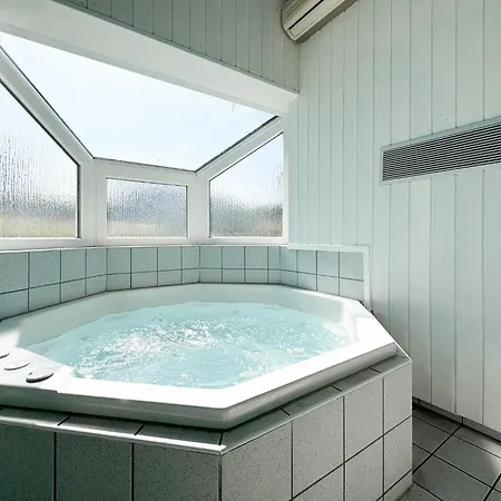 Strandblick - Dorf 1 05 *