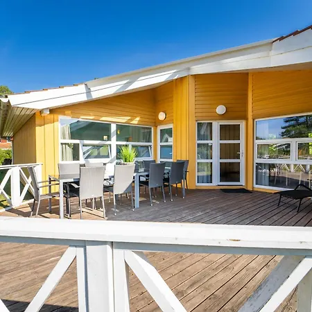 Strandblick - Dorf 1 05 *