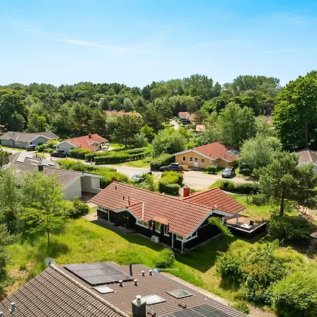 Strandblick - Dorf 1 05 Priwall